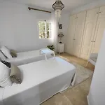 Center 2 Beds Elviria * Marbella