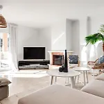 Center 2 Beds Elviria * Marbella