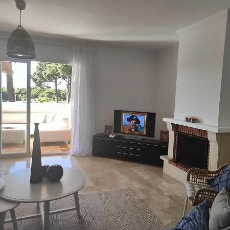 Center 2 Beds Elviria Apartment
