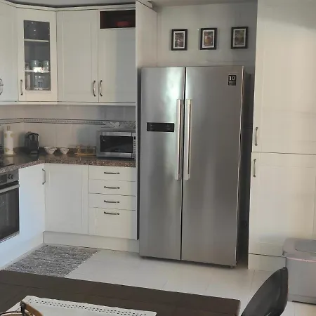 Center 2 Beds Elviria Apartamento *