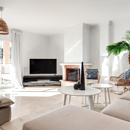 Center 2 Beds Elviria * Marbella