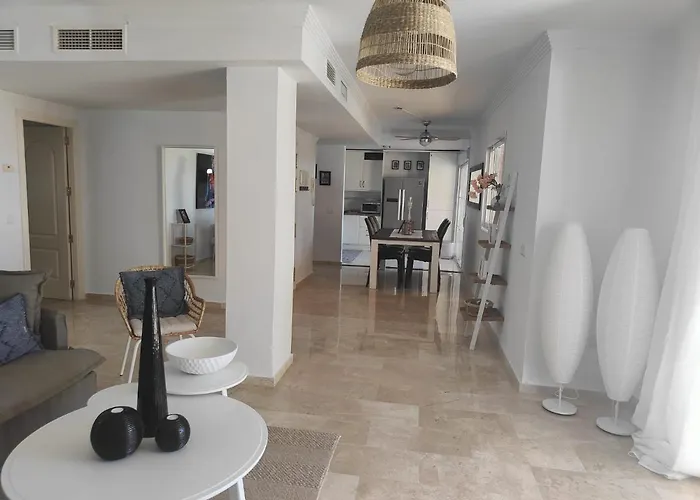 Center 2 Beds Elviria *