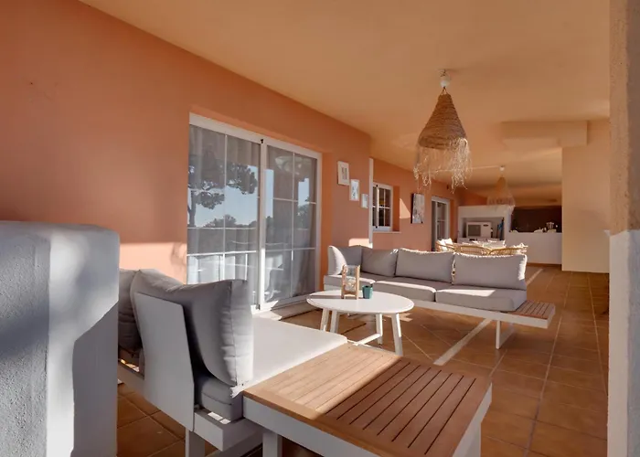 Center 2 Beds Elviria Marbella