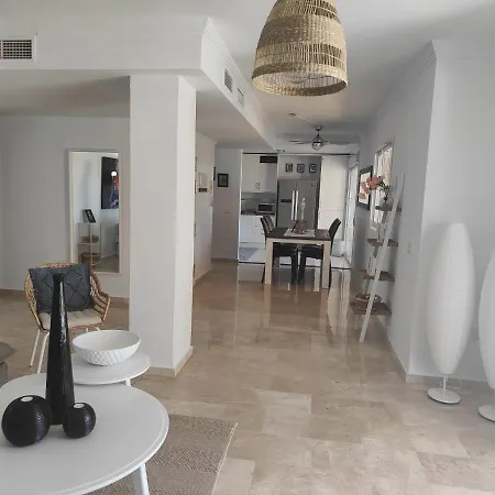 Center 2 Beds Elviria *