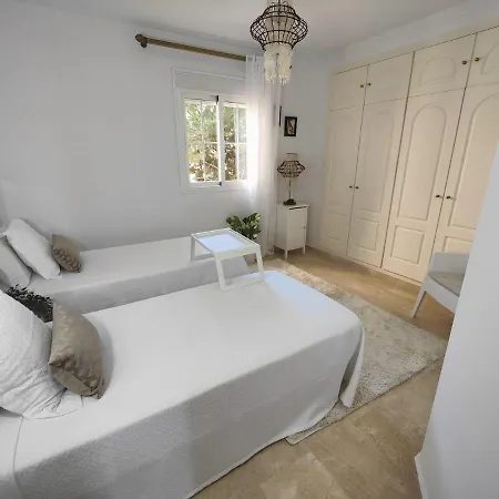 Center 2 Beds Elviria * Marbella