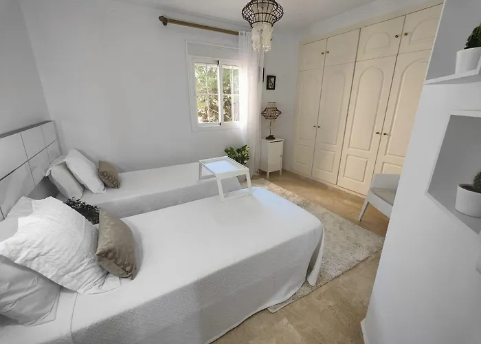 Center 2 Beds Elviria * Marbella